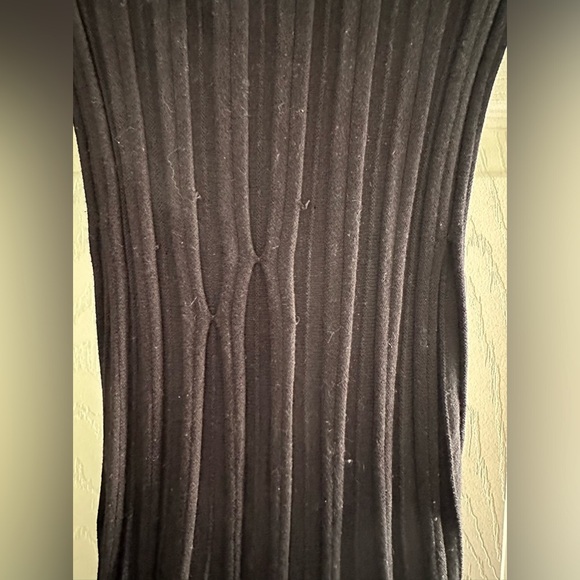 Max Studio Top - Picture 4 of 4